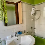 فندق Metali - Centre 3*