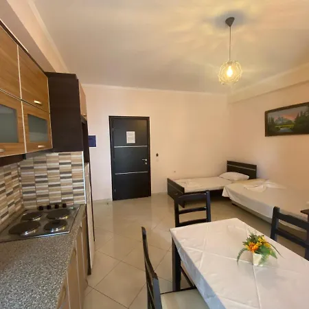 Metali - Centre Hotel 3*