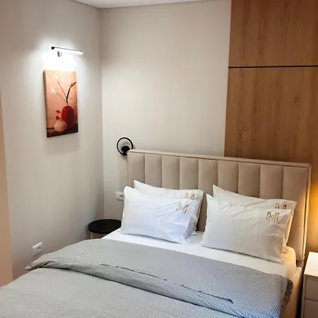 Metali - Centre 3* Sarandë