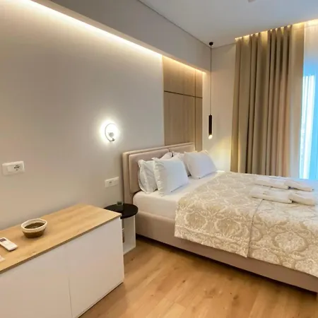 Metali - Centre 3* Sarandë