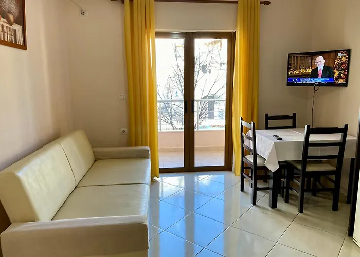 ホテル Metali Sarandë