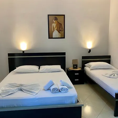 Metali Hotel 3*