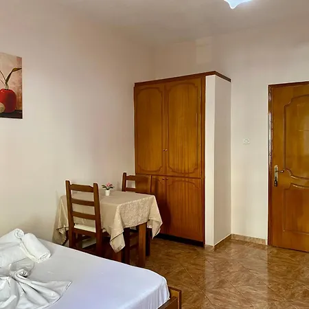 Metali Hotel 3*
