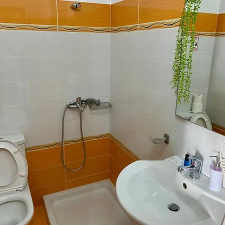 Metali 호텔 Sarandë