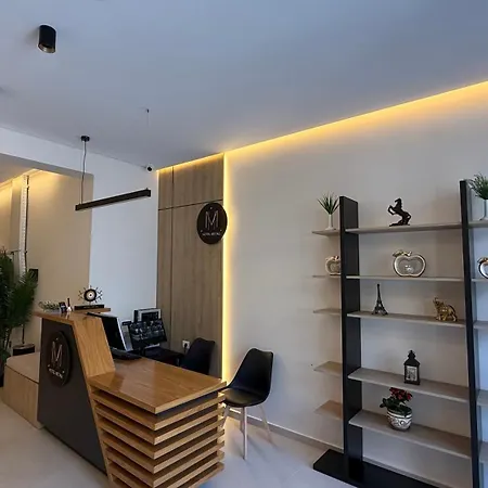 Metali - Centre 호텔 3*