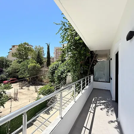 Metali - Centre Sarandë