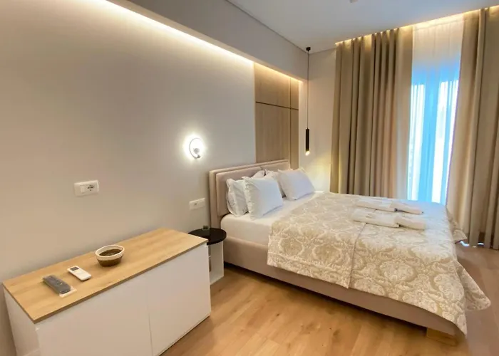Metali 3* Sarandë