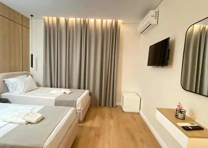 Metali Hotel 3*